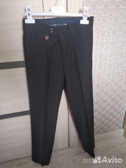 Стильный костюм тройка