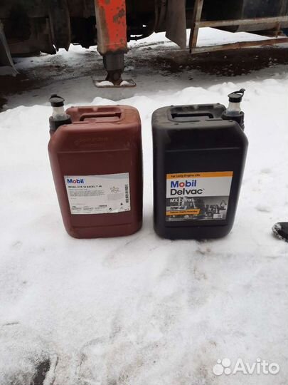 Канистры пластиковые