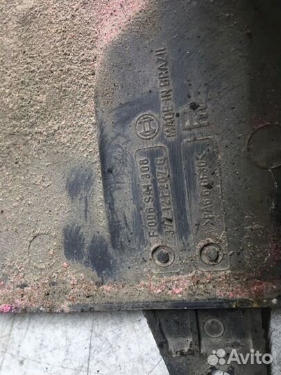 Вентилятор радиатора Volkswagen Pointer/Golf Br