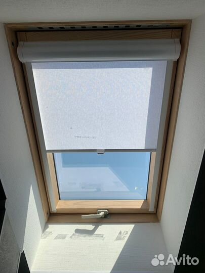 Жалюзи на мансардные окна