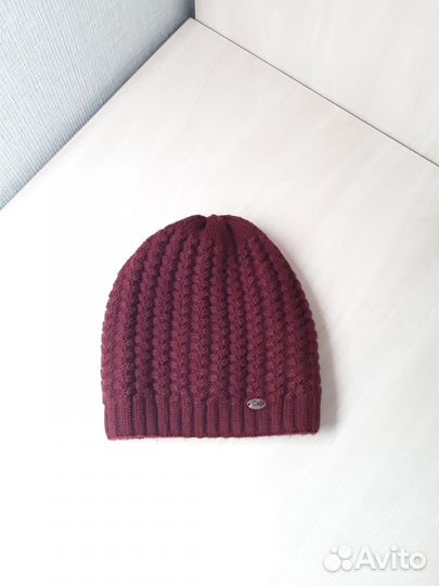 Вязаная шапка