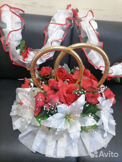 Кольца свадебные на автомобиль