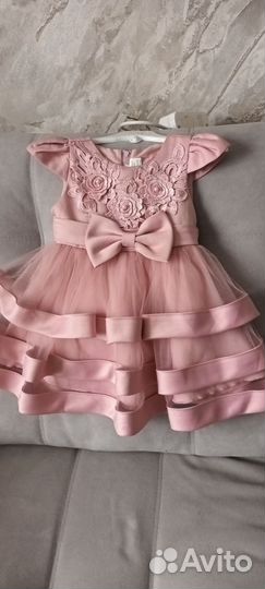 Детское нарядное платье размер 70