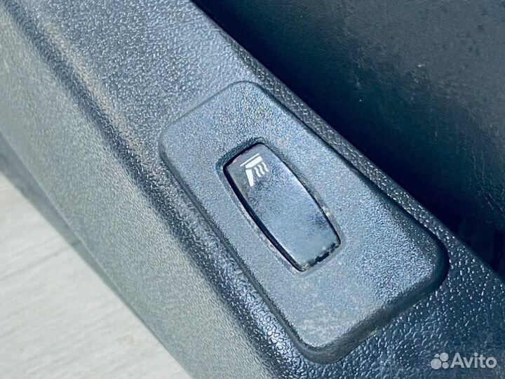 Сиденье LADA Largus универсал K4M 2014