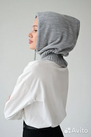 Капор женский