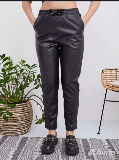 Брюки новые из экокожи
