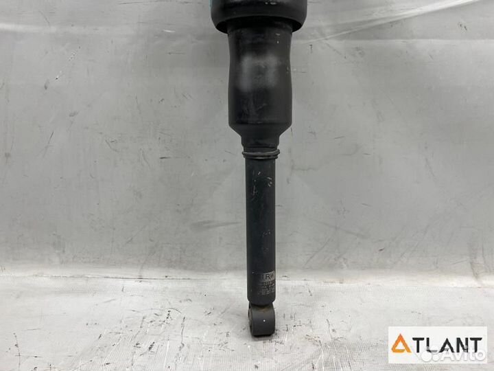 Стойка задняя правая lexus LS460