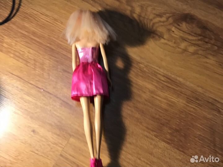 Кукля Барби
