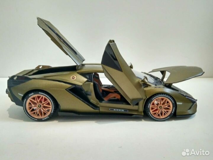 Модель lamborghini. Масштаб 1-18