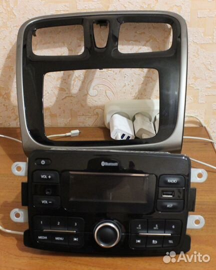 Магнитола renault logan