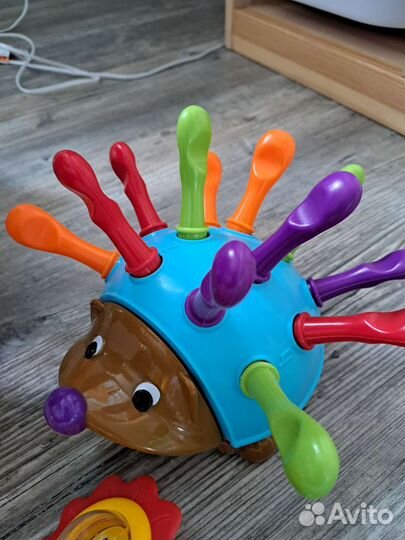 Развивающие игрушки. Книжка и мягкая змейка