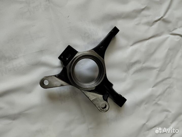 Кулак поворотный правый Matiz / Део Матиз