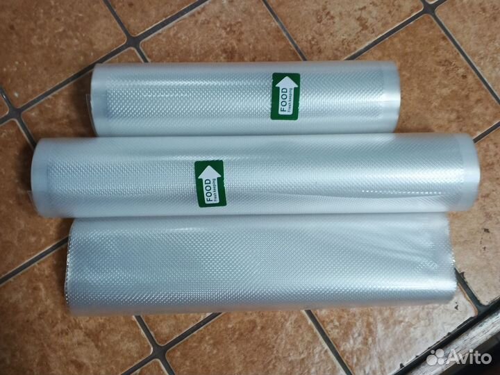 Вакуумный упаковщик новый