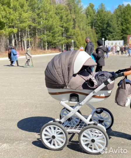 Коляска 2 в 1 BeBe-mobile ines R4 (Chocco-White)