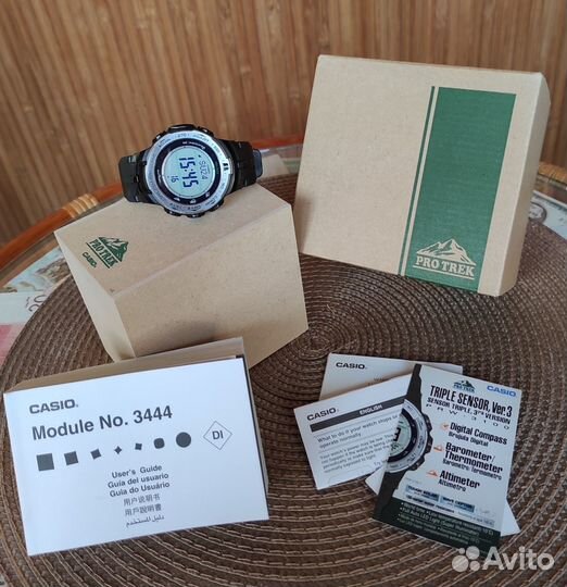 Часы Casio Pro Trek PRW-3100-1E