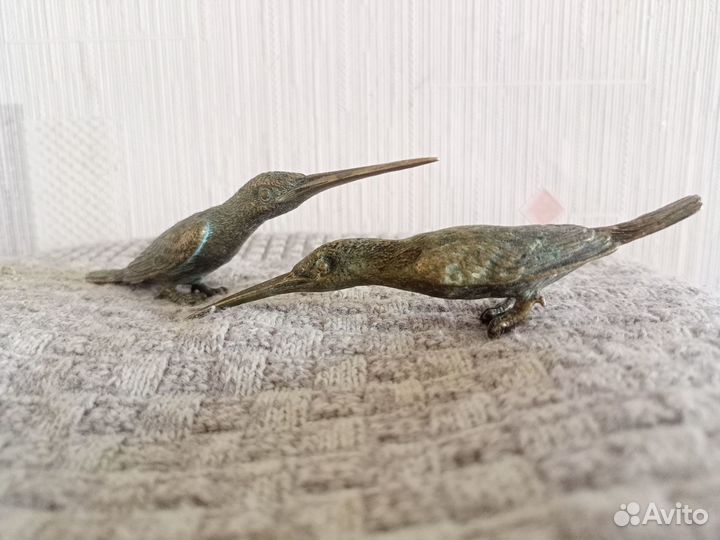 Статуэтки из бронзы. Птицы