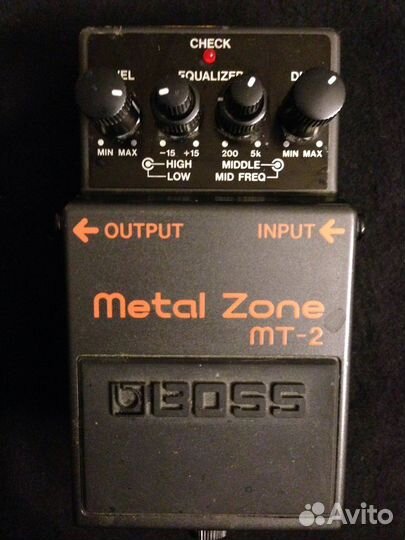 Гитарная педаль Boss Metal Zone MT-2