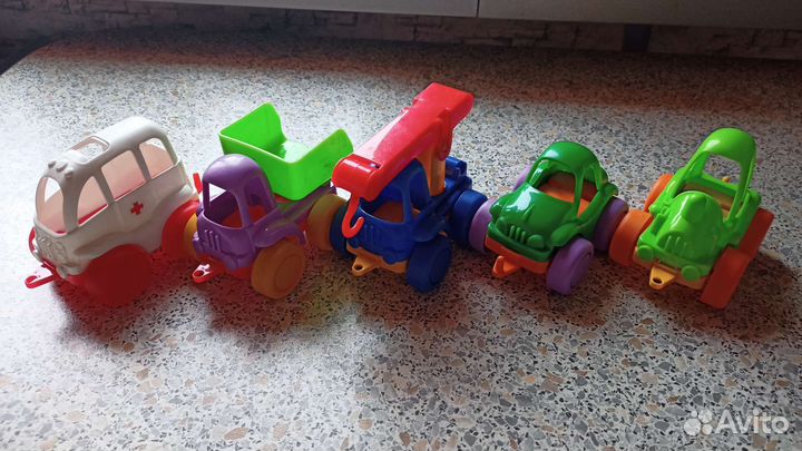 Машинки набором,синий трактор