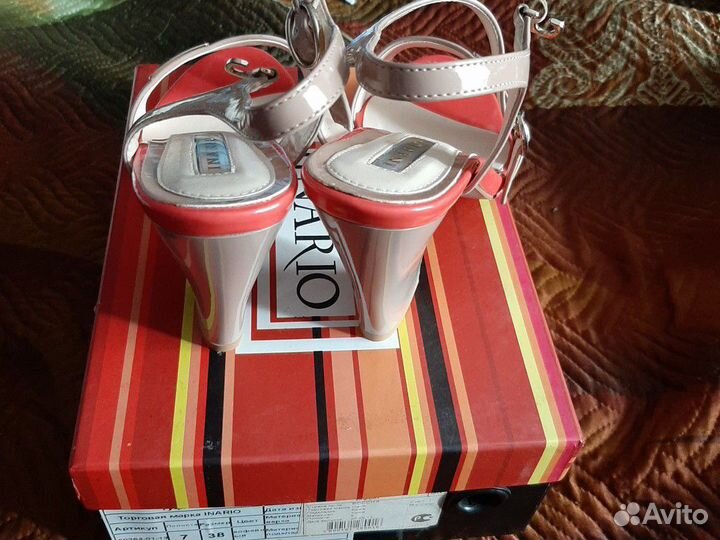 Туфли открытые женские