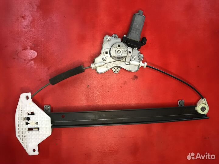 Стеклоподъемник задний левый SsangYong Kyron 2.0