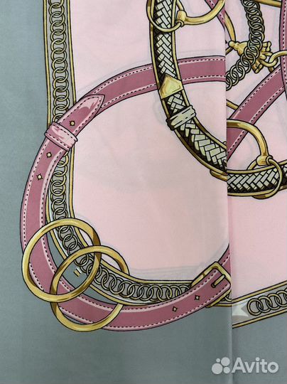 Шековый платок новый