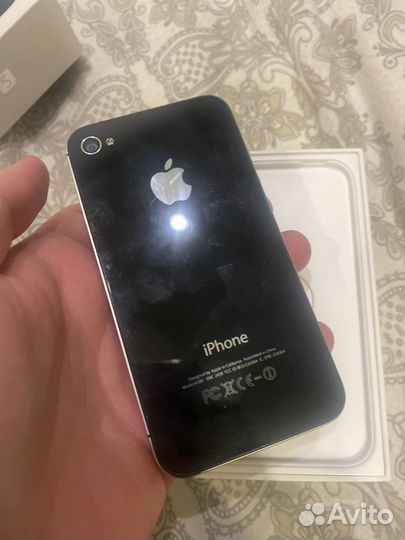 iPhone 4S, 16 ГБ