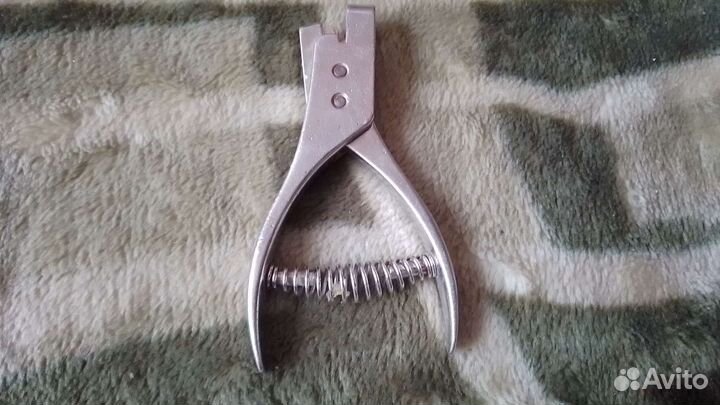 Пломбиратор для свинцовых пломб