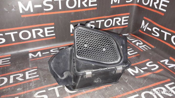 Воздухозаборник Mercedes-Benz M-Class W164 272.967