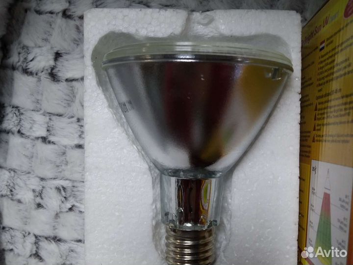 Лампа 2 в 1,уф и греющая д/рептилий Lucky Reptile