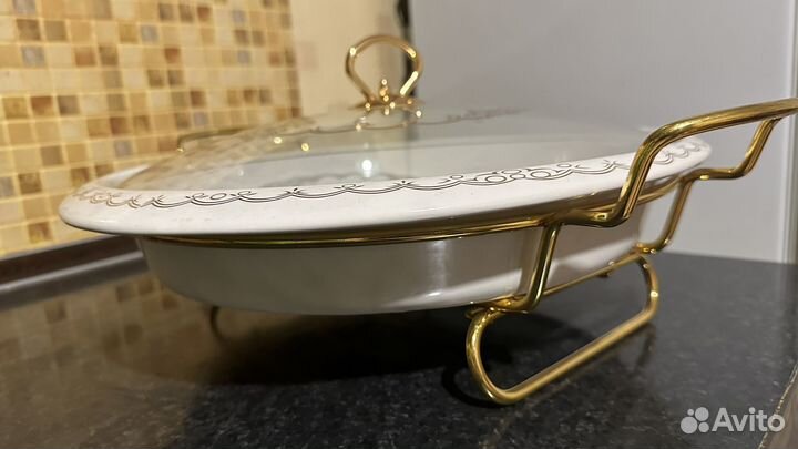 Блюдо с крышкой для горячего 2,9л