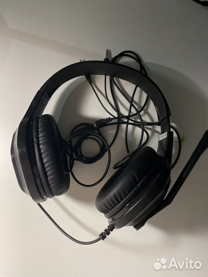 Игровые наушники