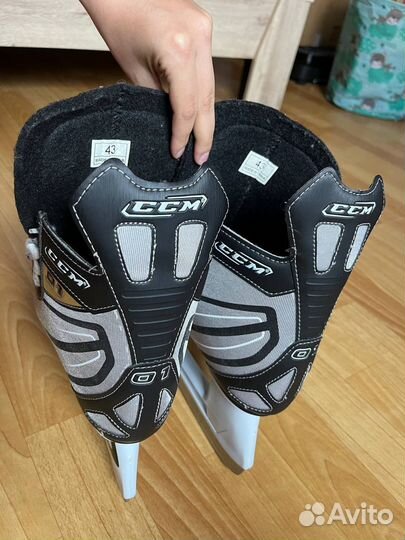 Коньки CCM