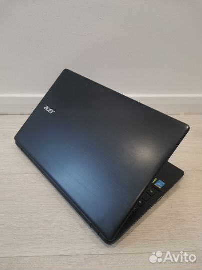 Ноутбук Acer e5-511g-P02E