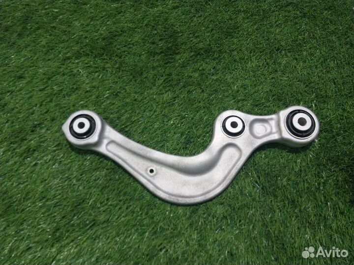 Рычаг подвески верхний задний левый Audi A6 C8