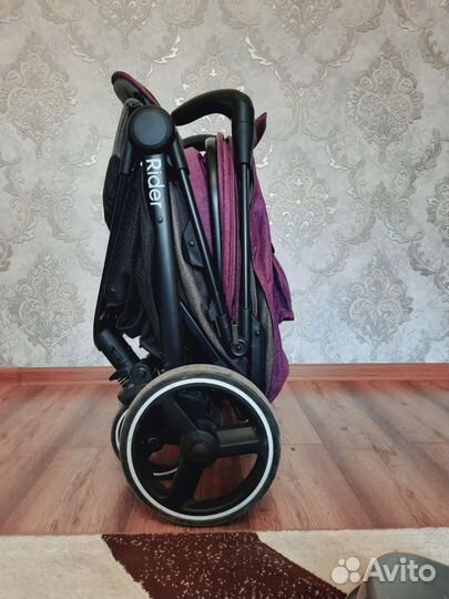 Прогулочная коляска babyton