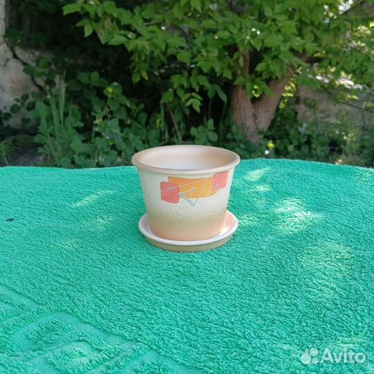 Ёжик под цветы ручки