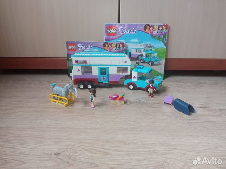 Lego Friends Госпиталь Хартлейк-сити