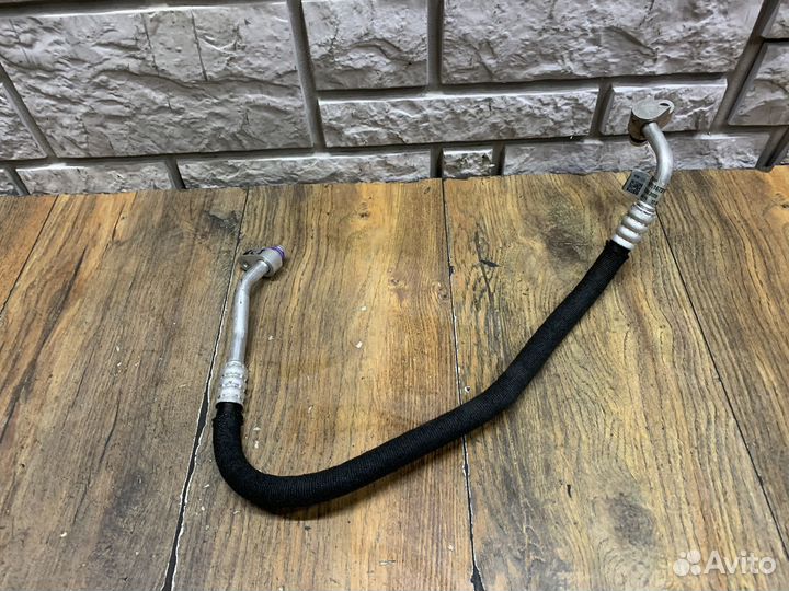 Audi A6 C8 Трубка кондиционера