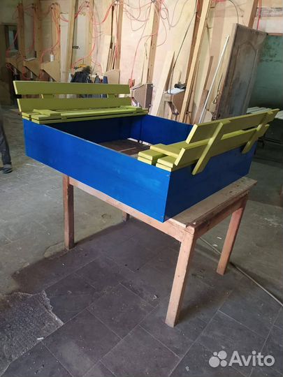 Песочница для детей