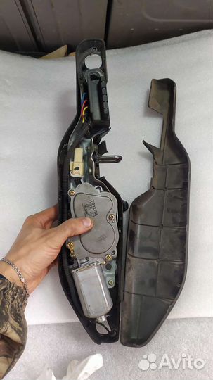 Мотор дворников Pontiac Vibe, Toyota Voltz