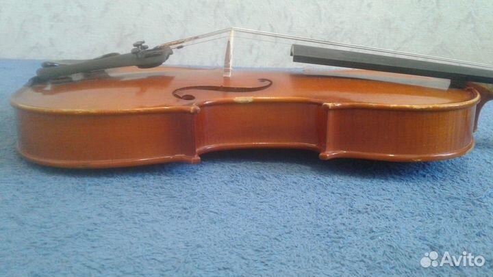 Продается скрипка 4/4, ученическая