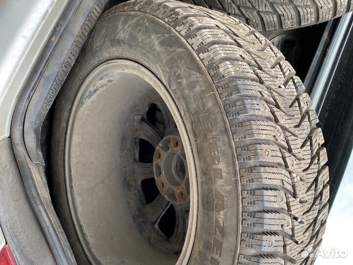 Bolex A/T555 215/60 R16