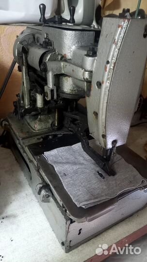 Петельная машина