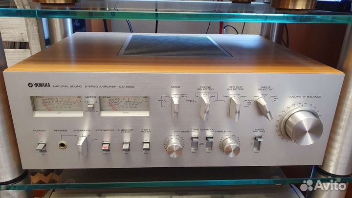 Интегральный стерео усилитель Yamaha CA-2000