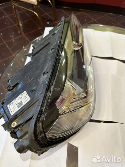 Фара правая touareg FL