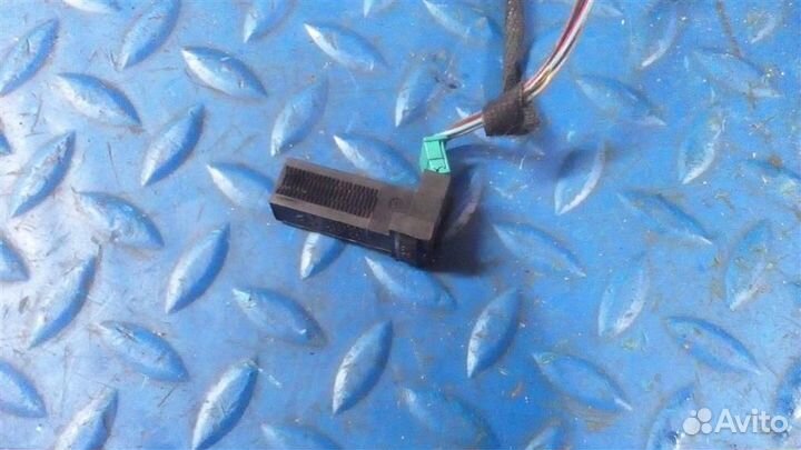Датчик включения стопсигнала BMW X3 F25