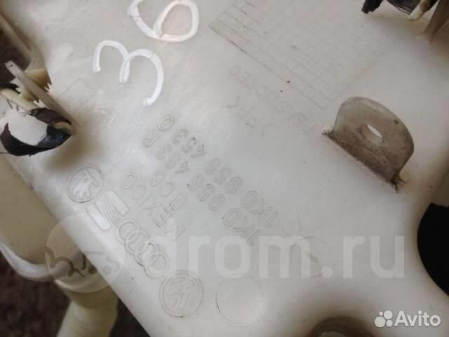 Бачок омывателя лобового стекла VW Jetta 2005-2011