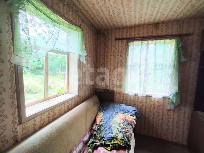 Дача 10 м² на участке 5 сот.