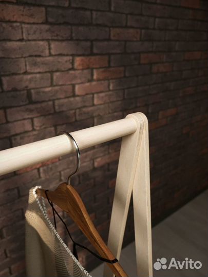 Вешалка Лофт из натурального дерева