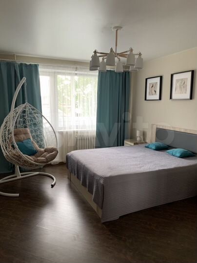 1-к. квартира, 43 м², 1/9 эт.